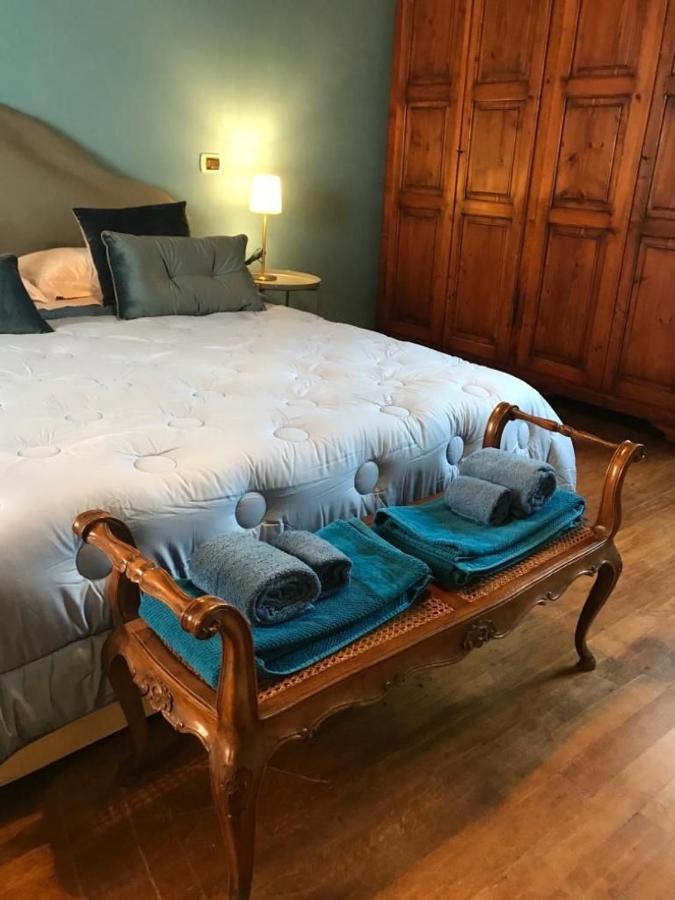 Suite Carol Verona Luaran gambar